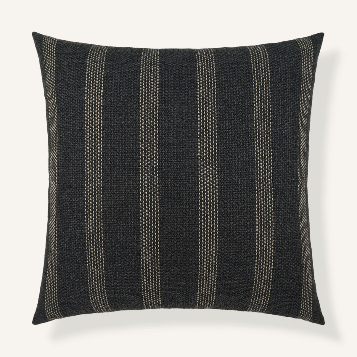 Cabana 24"×24" Front View || Fumo