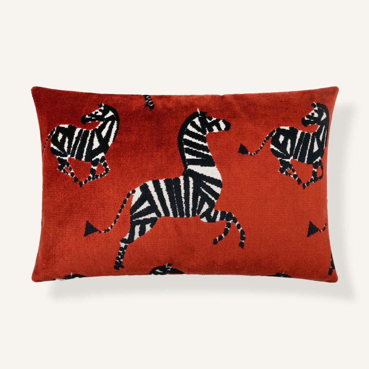 Herd 14"×22" Front View || Ruby