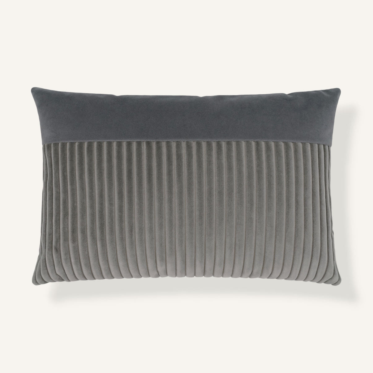 Fluted II 14"×22" Front View || Smoke