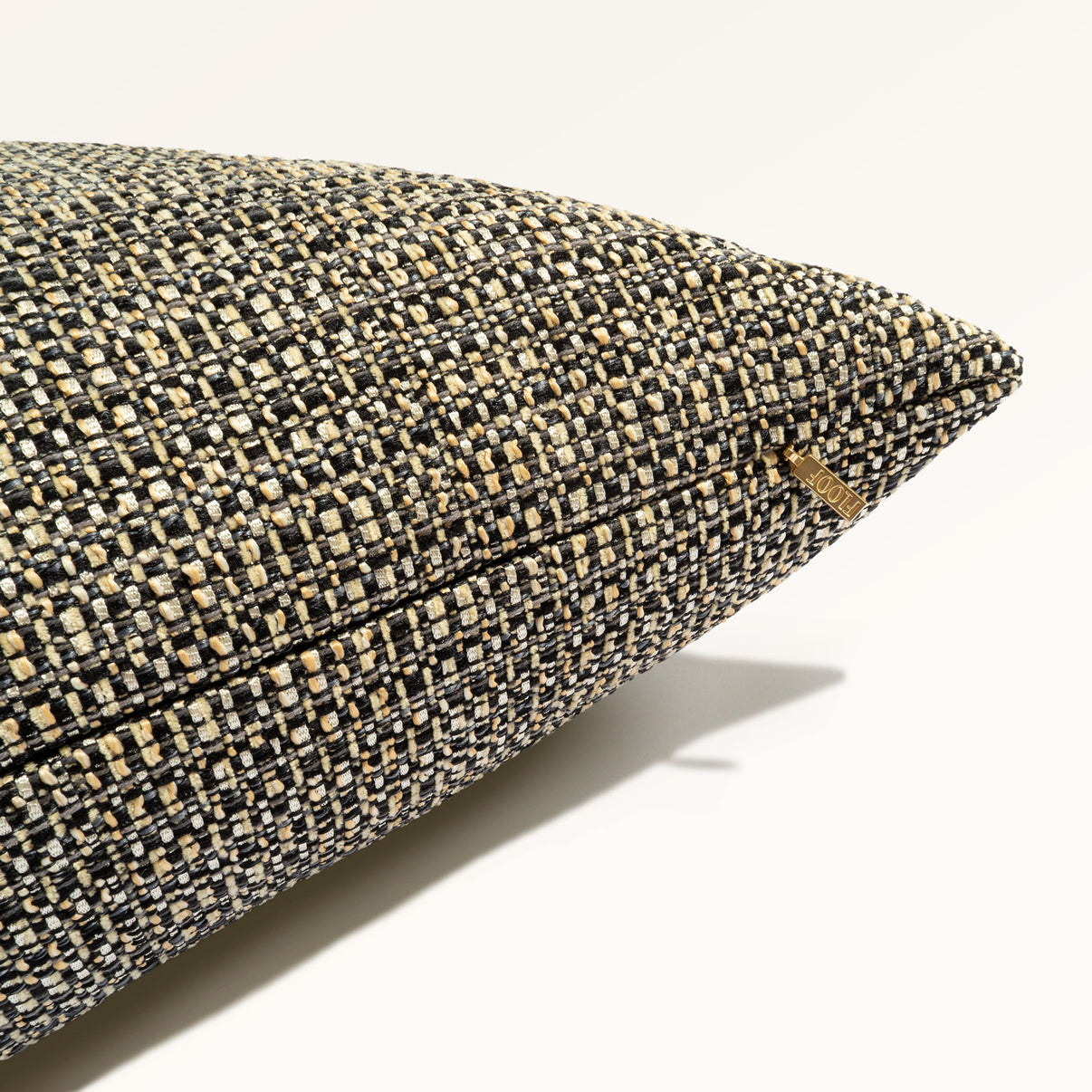 Onassis 24"×24" Side View || Pyrite