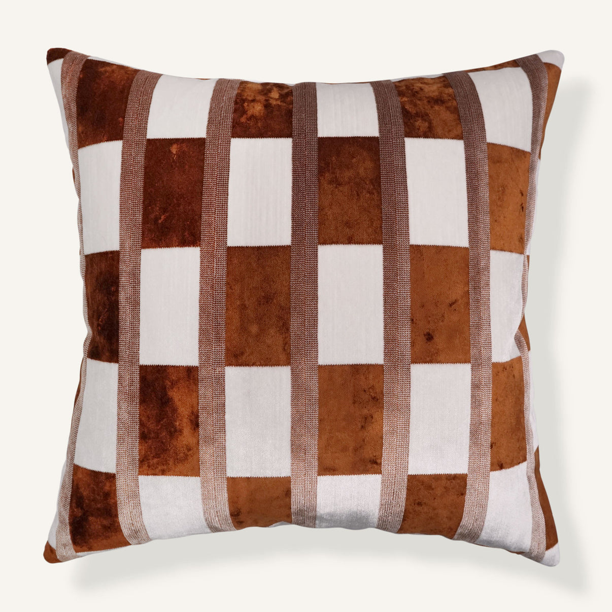 Ferdi 22"×22" Front View || Copper