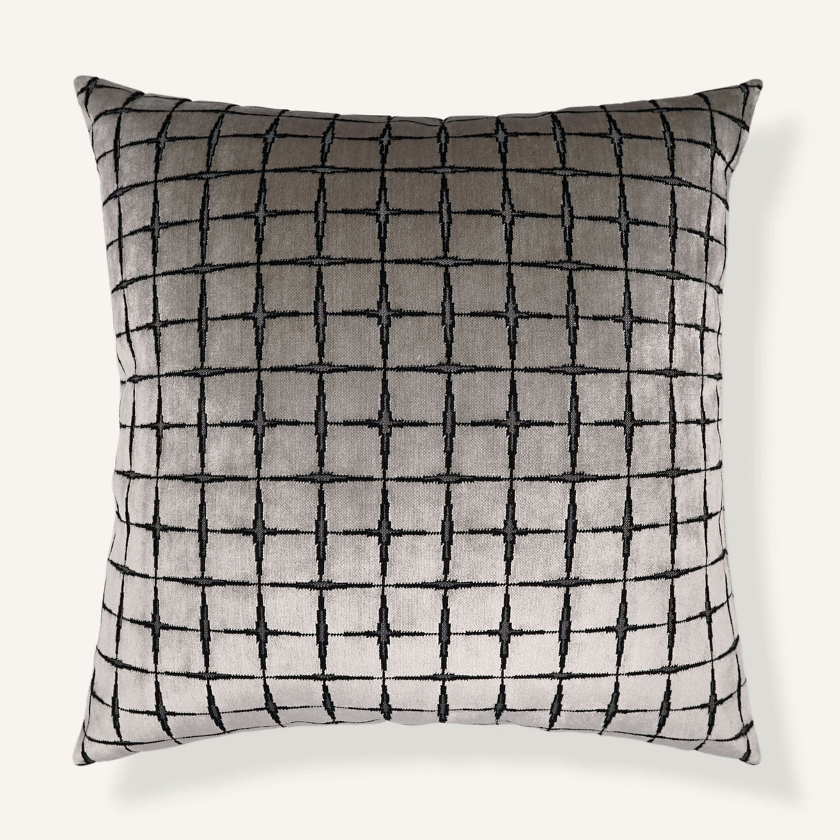 Rendezvous 22"×22" Front View || Chrome