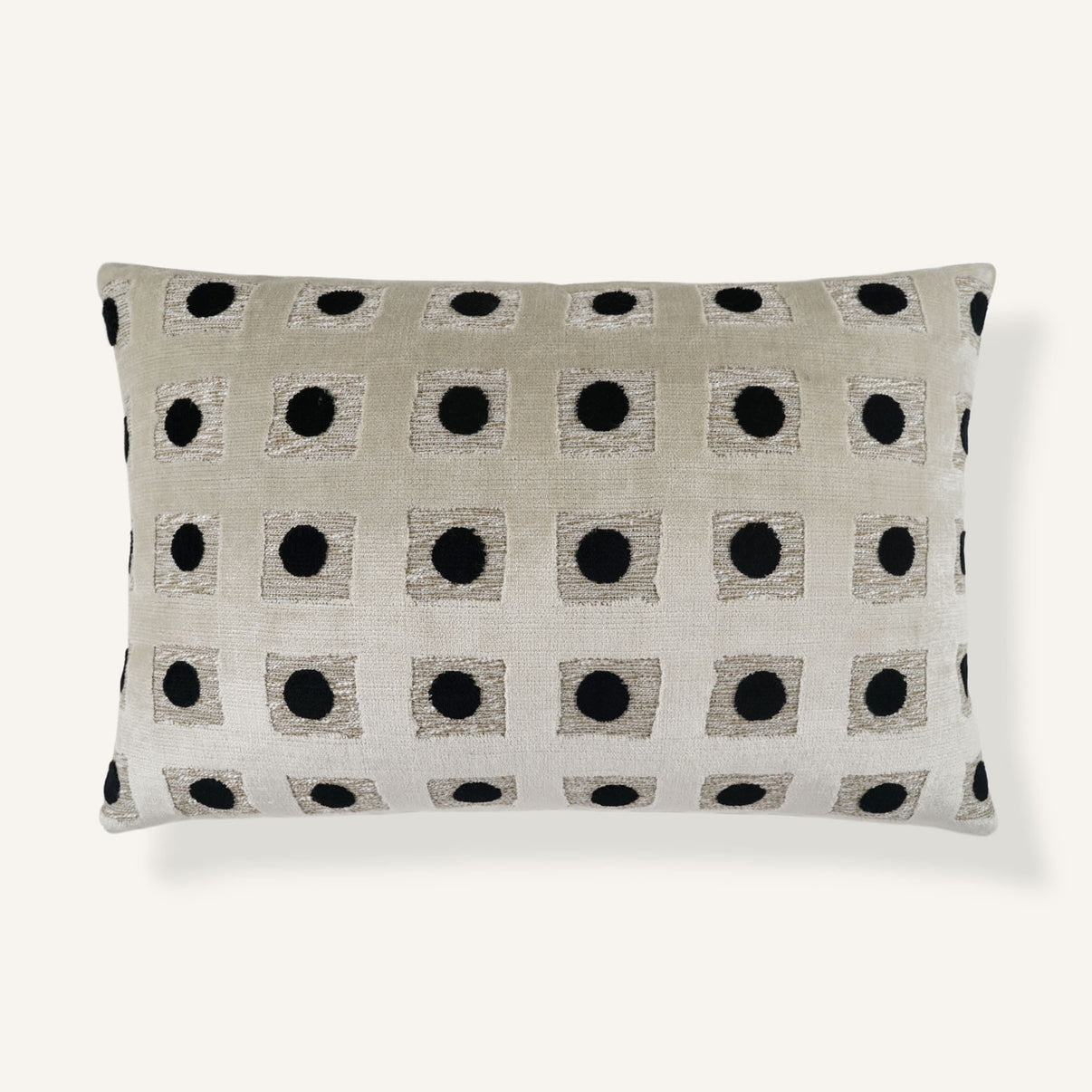 Dama 14"×22" Front View || Domino