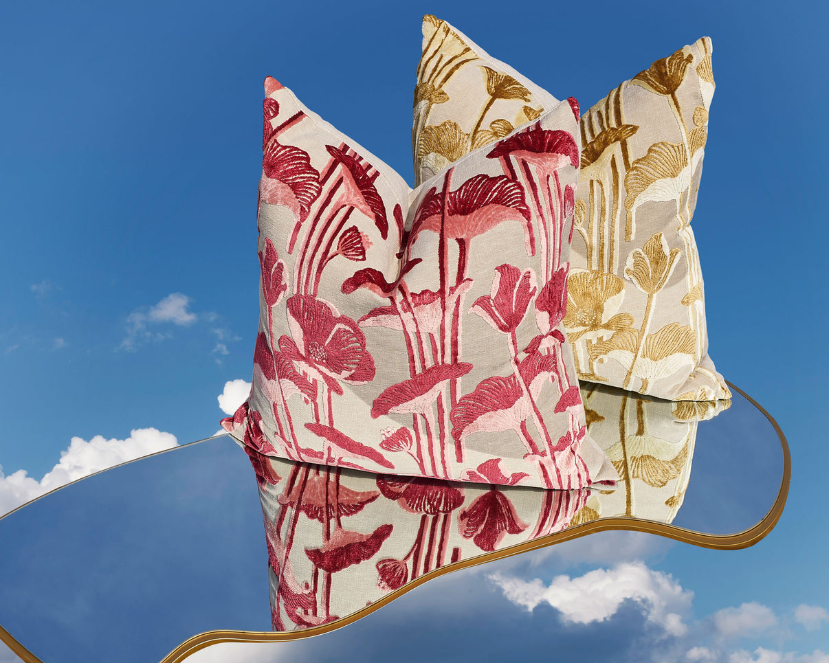 Amara 24"×24" || Petal