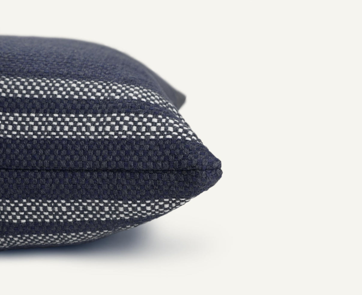 Newport 24"×24" Side View || Navy