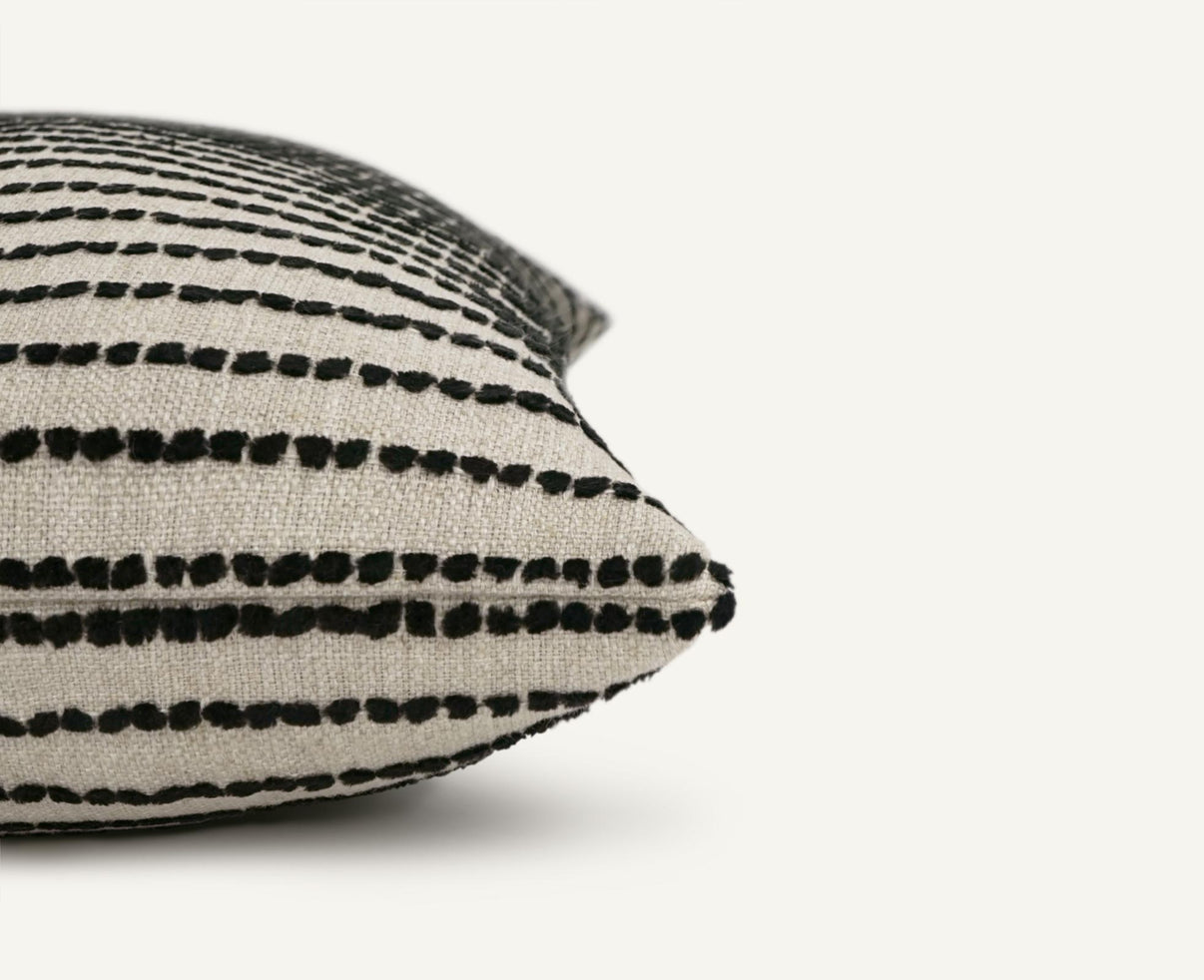 Mojave Stripe 24"×24" Side View || Black