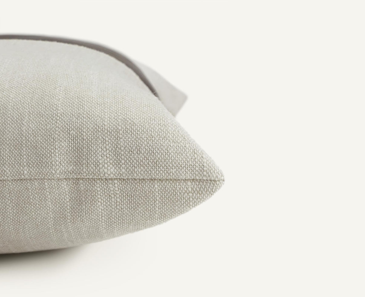 Vail 22"×22" Side View || Espresso