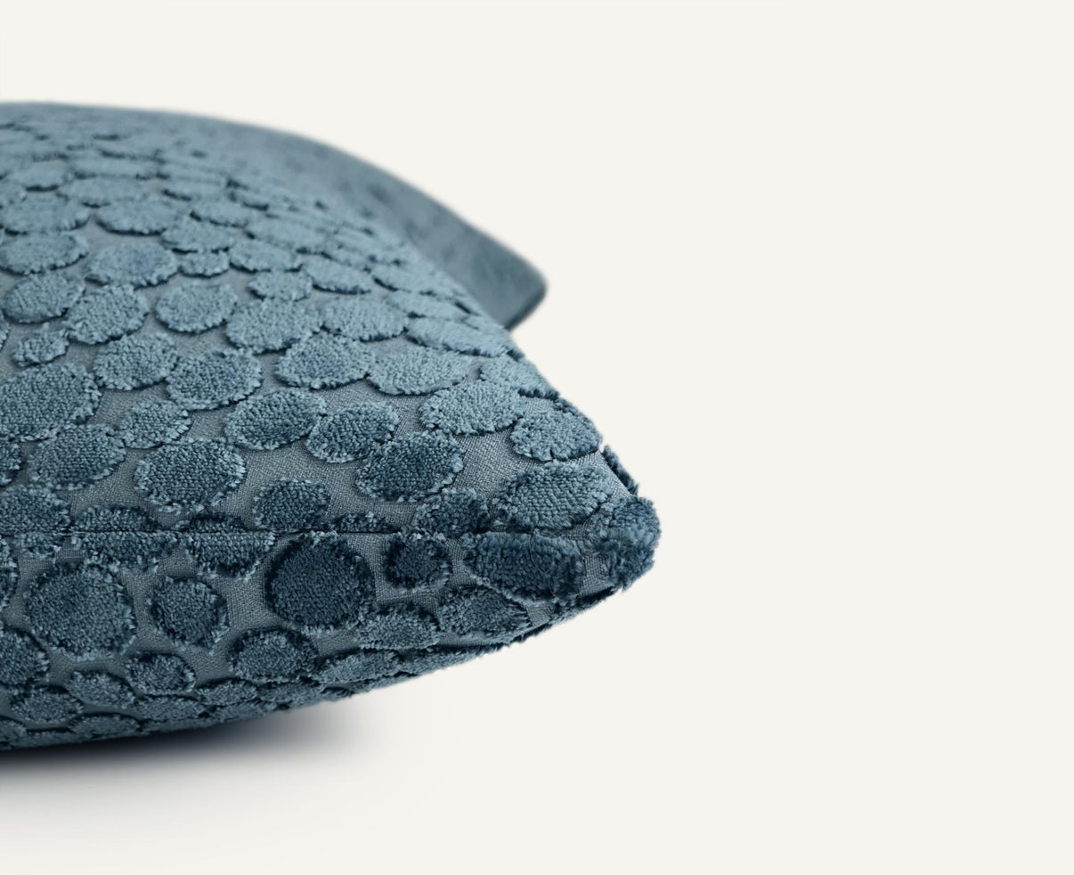 Adana 24"×24" Side View || Cadet