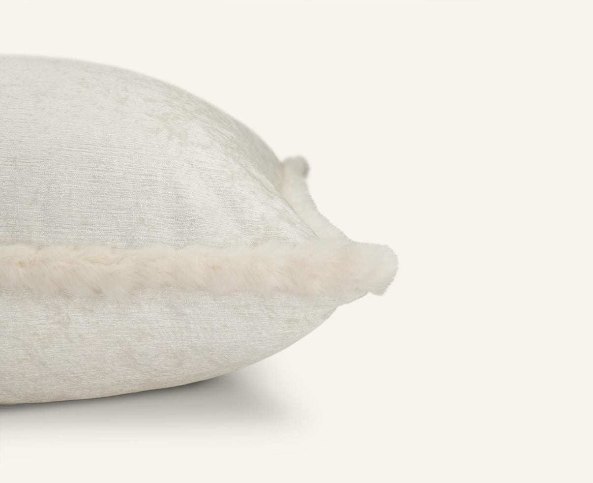 Petra 24"×24" Side View || Pearl