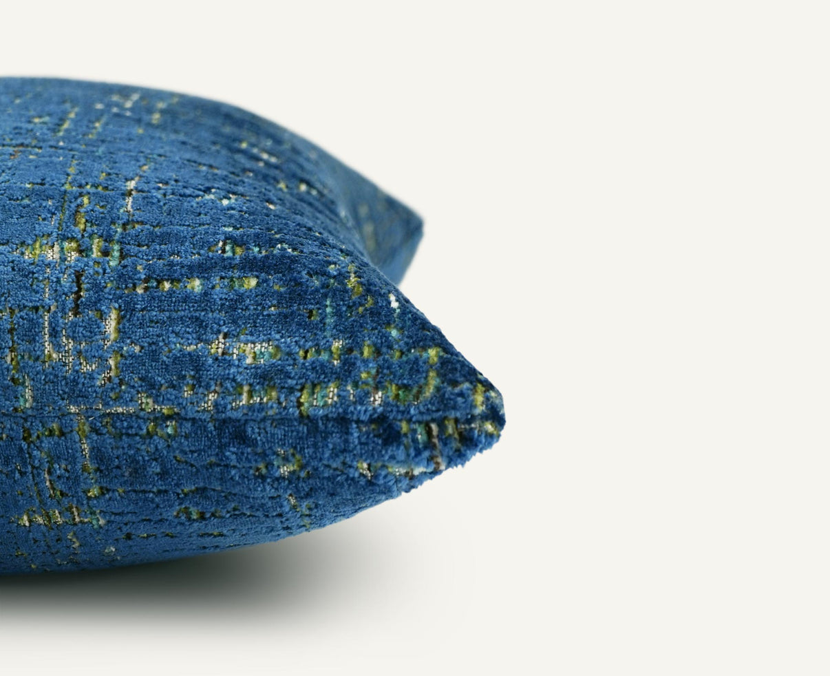 Galaxy 22"×22" Side View || Royal