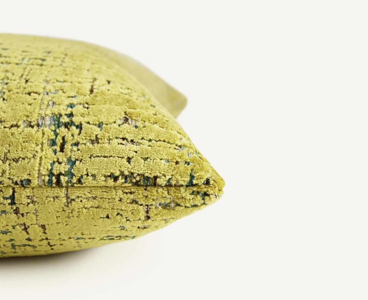 Galaxy 22"×22" Side View || Sulfur