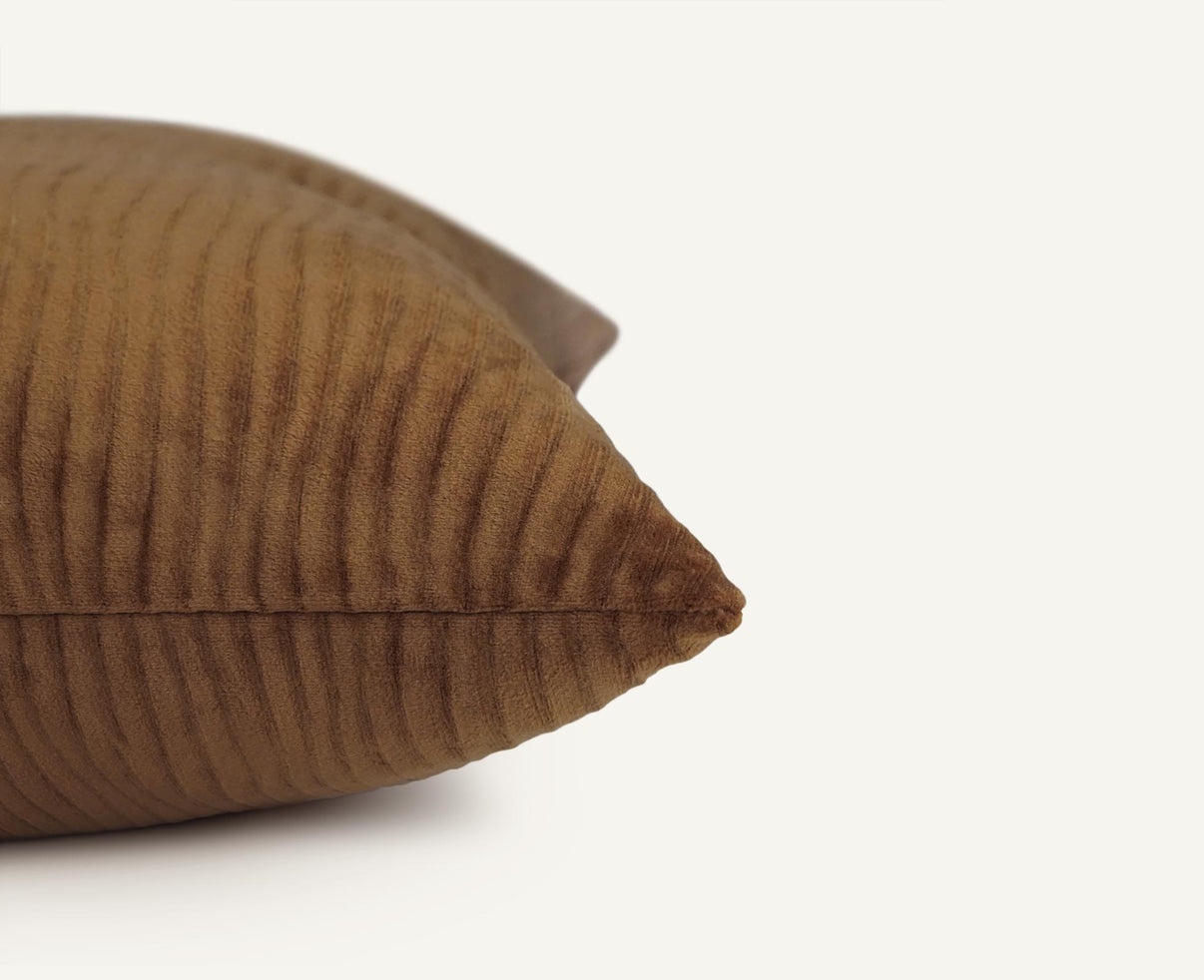 Ripple 24"×24" Side View || Walnut