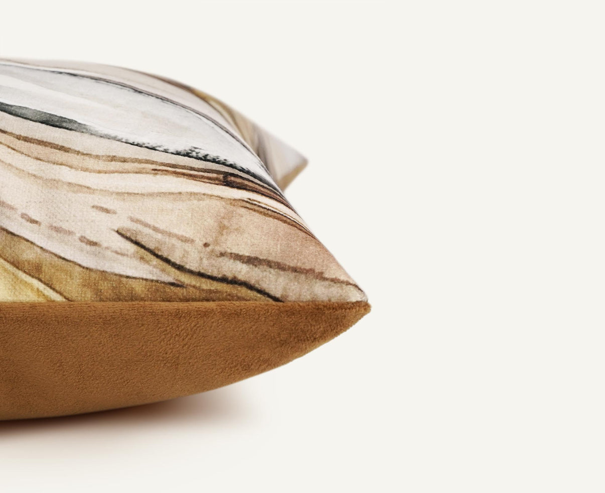 Urals 22"×22" Side View || Tiger-Eye