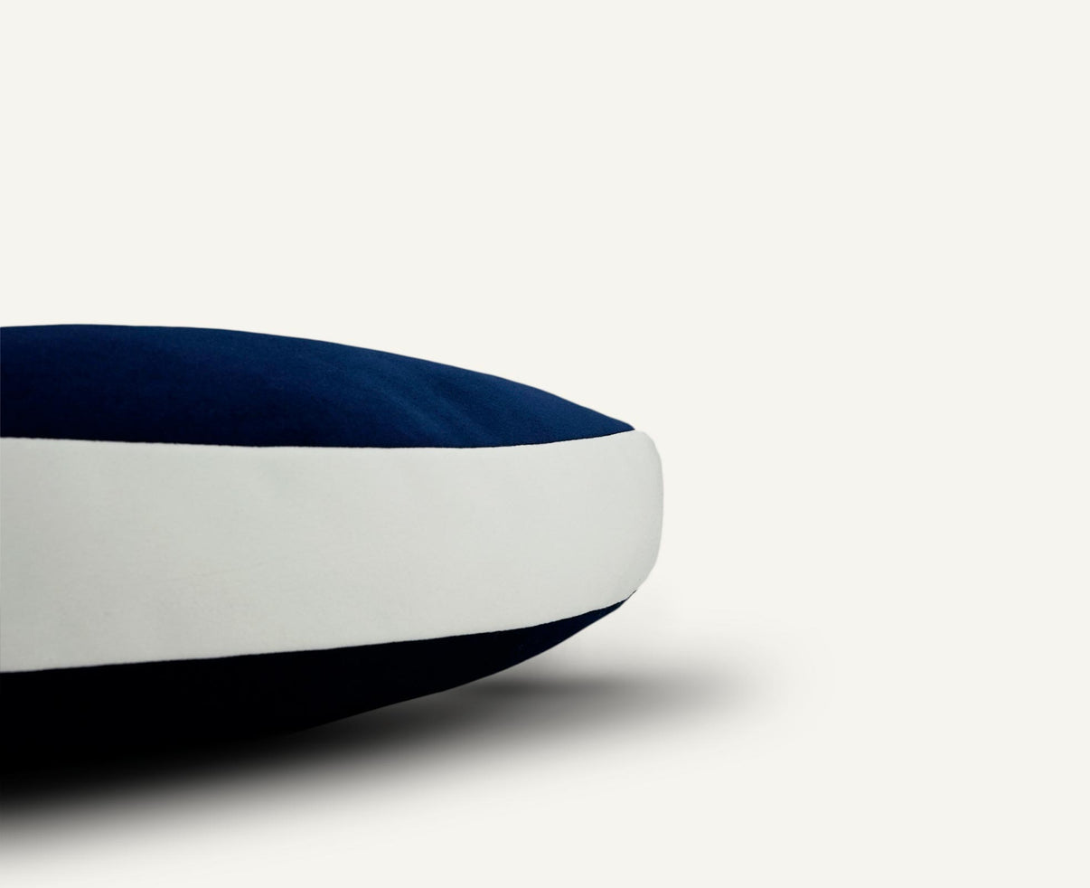 Luna 10"×20" Side View || Midnight