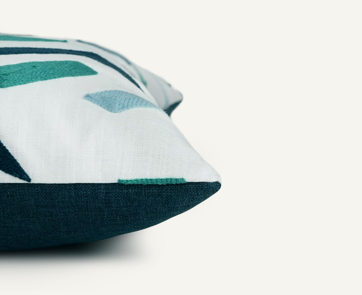 Eurodance 22"×22" Side View || Sea