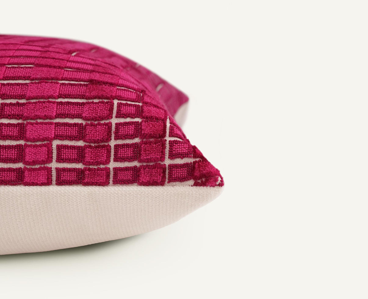 Exhibit 22"×22" Side View || Fuchsia