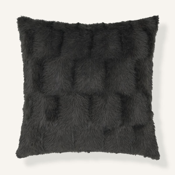 Pelliccia / Ebony