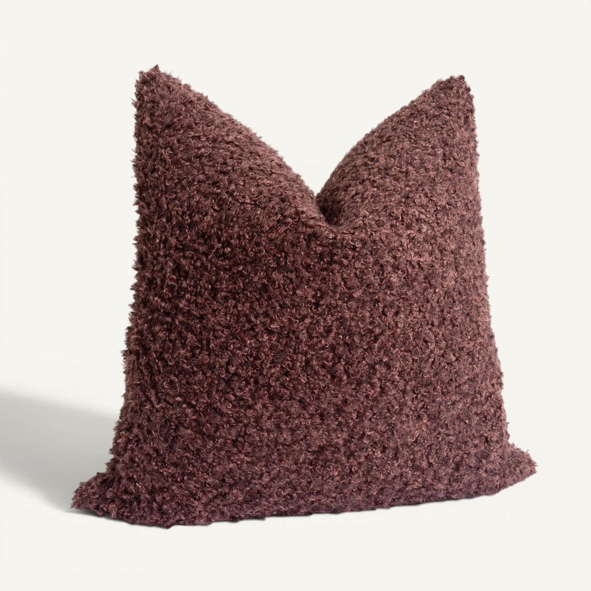 Curl Up 24"×24" Tilt View || Wine