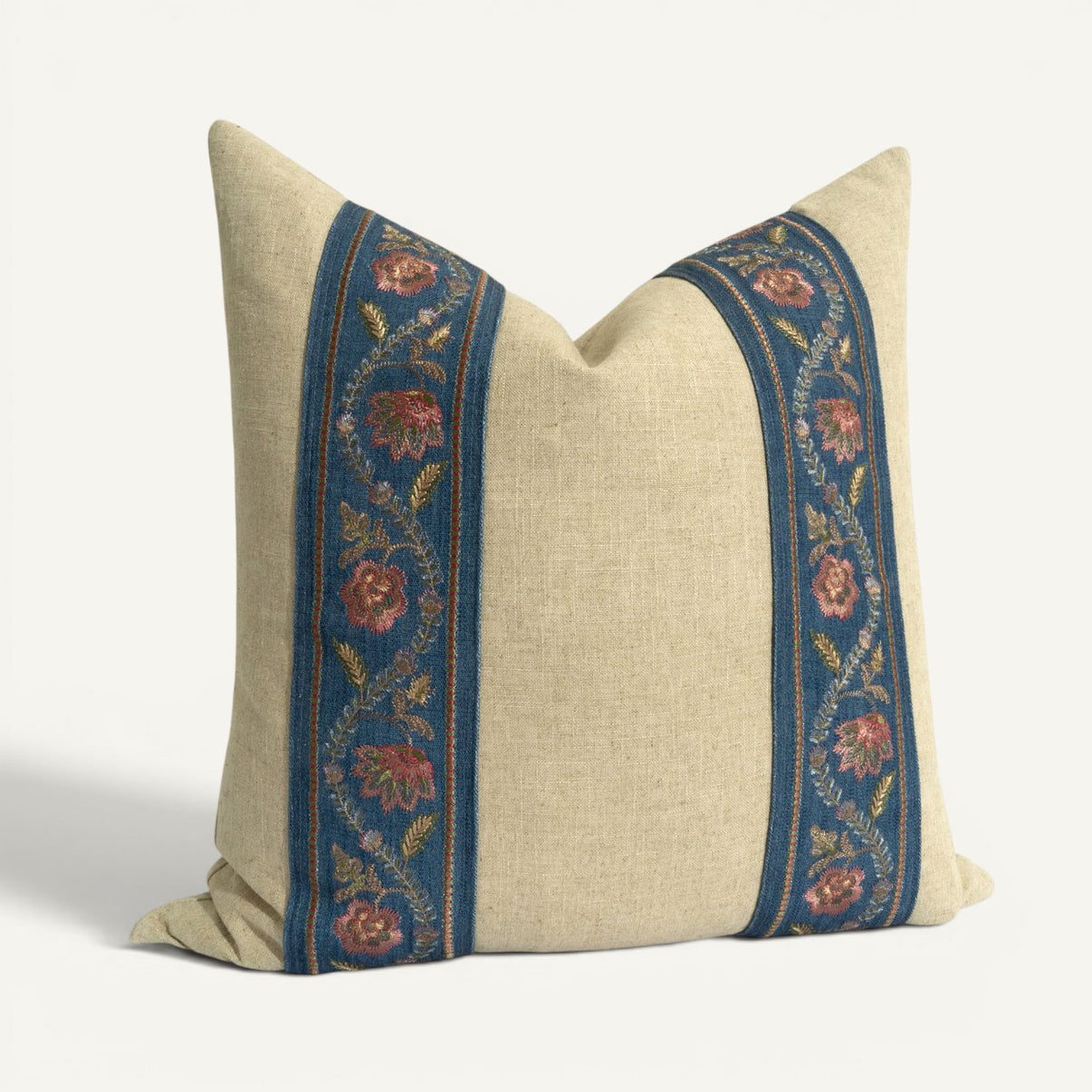 Verdure 24"×24" Tilt View || Berry