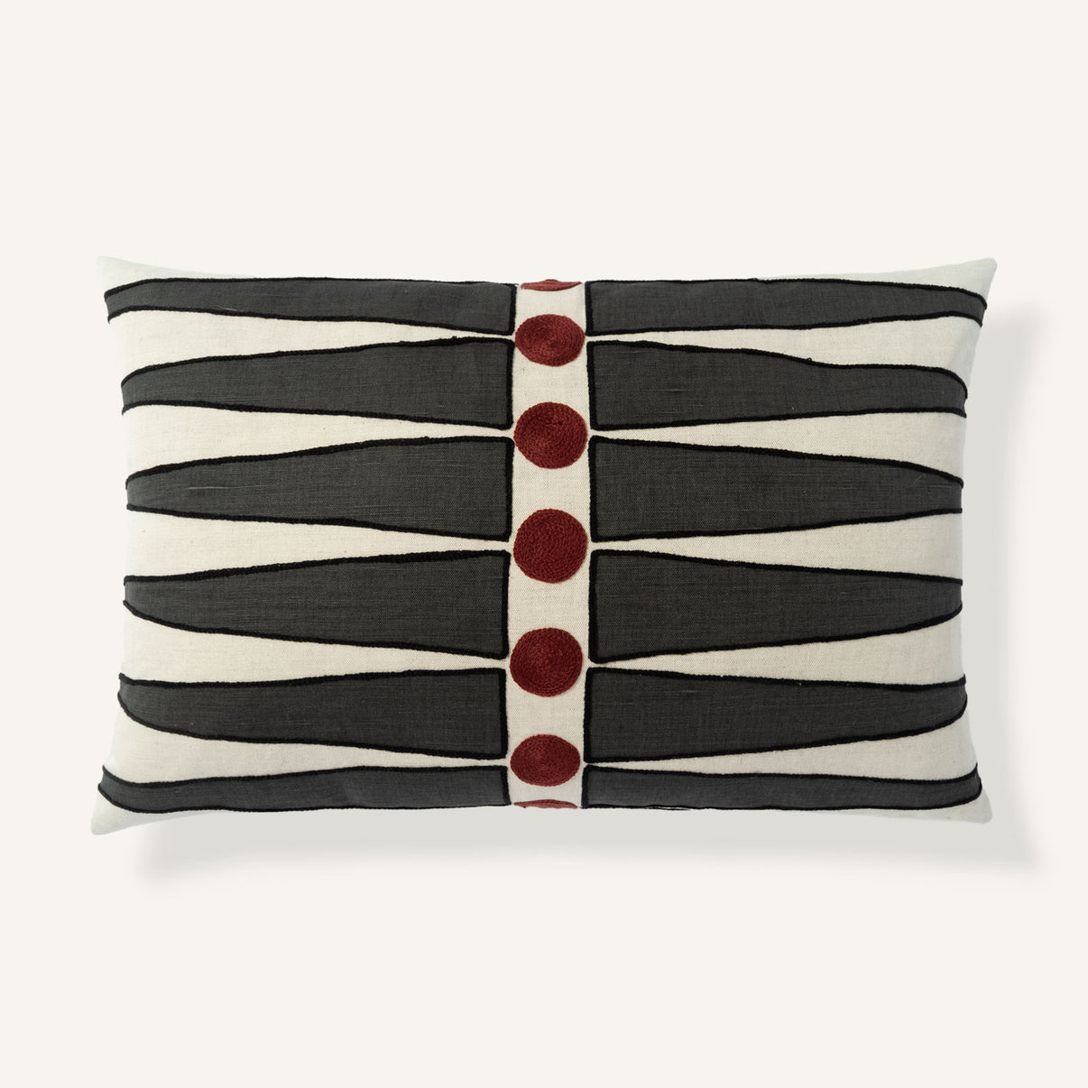 Rivoli 14"×22" Front View || Peppercorn